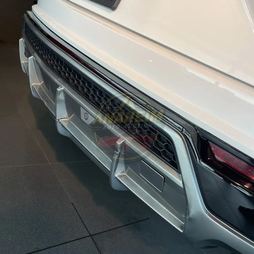 2019 Lamborghini Urus Base