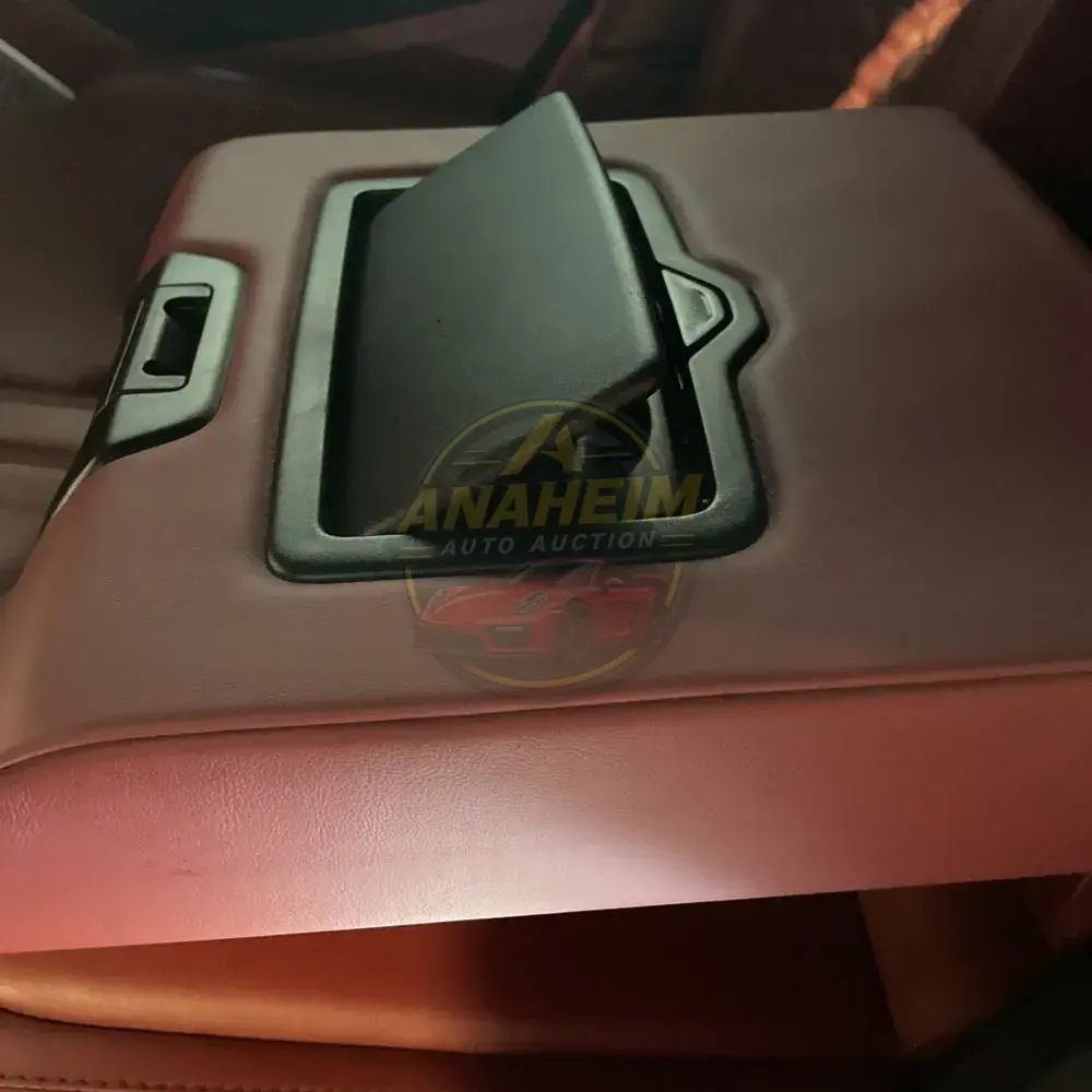 2019 Lamborghini Urus Base