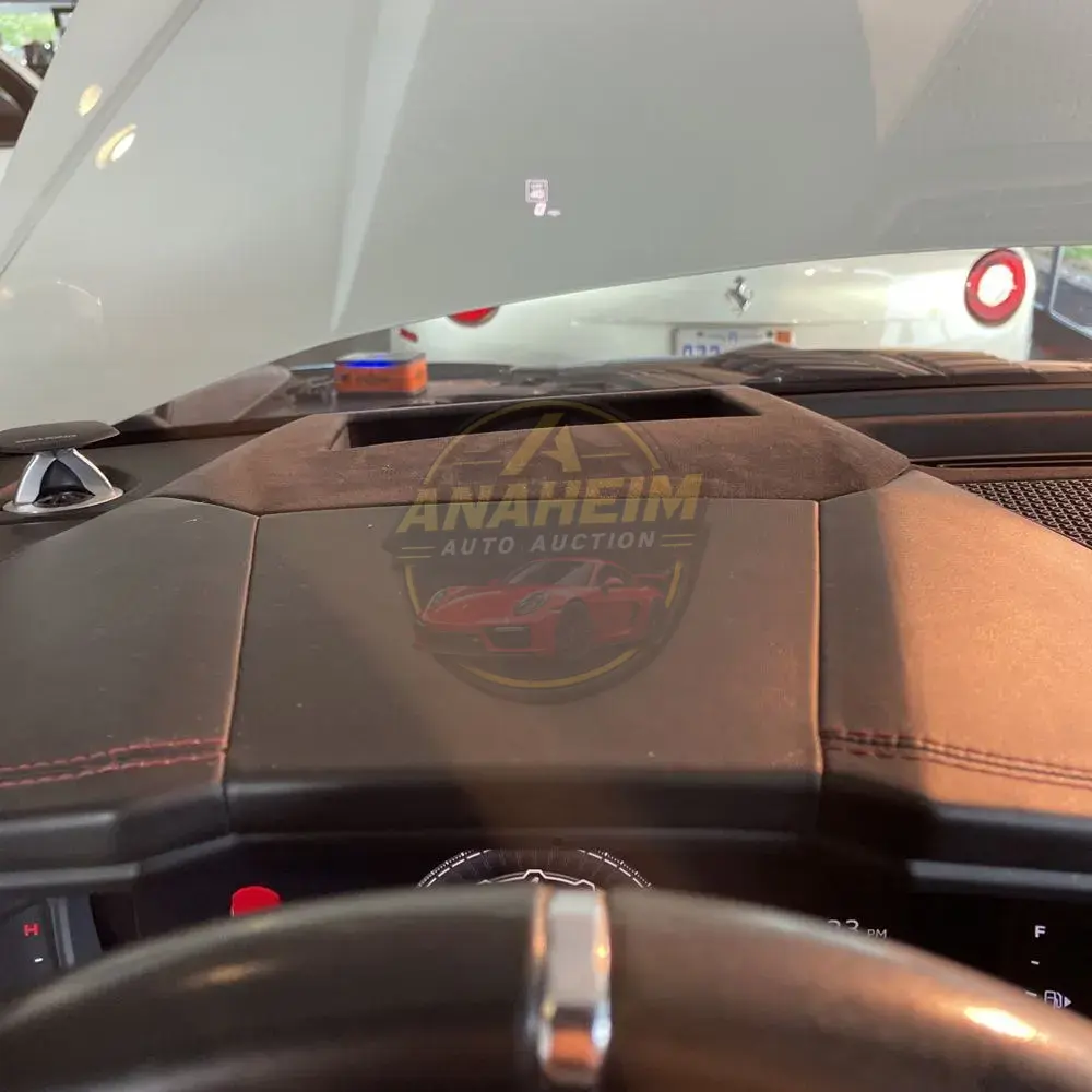 2019 Lamborghini Urus Base