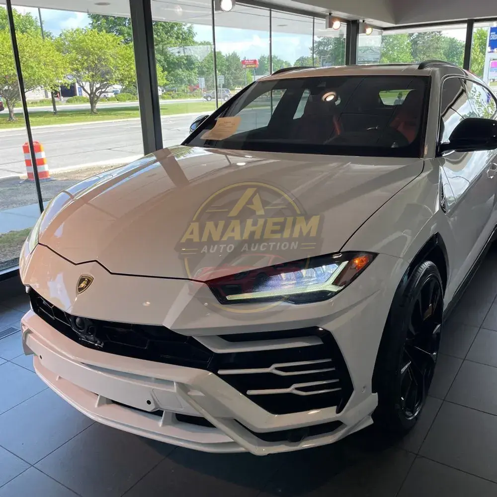 2019 Lamborghini Urus Base
