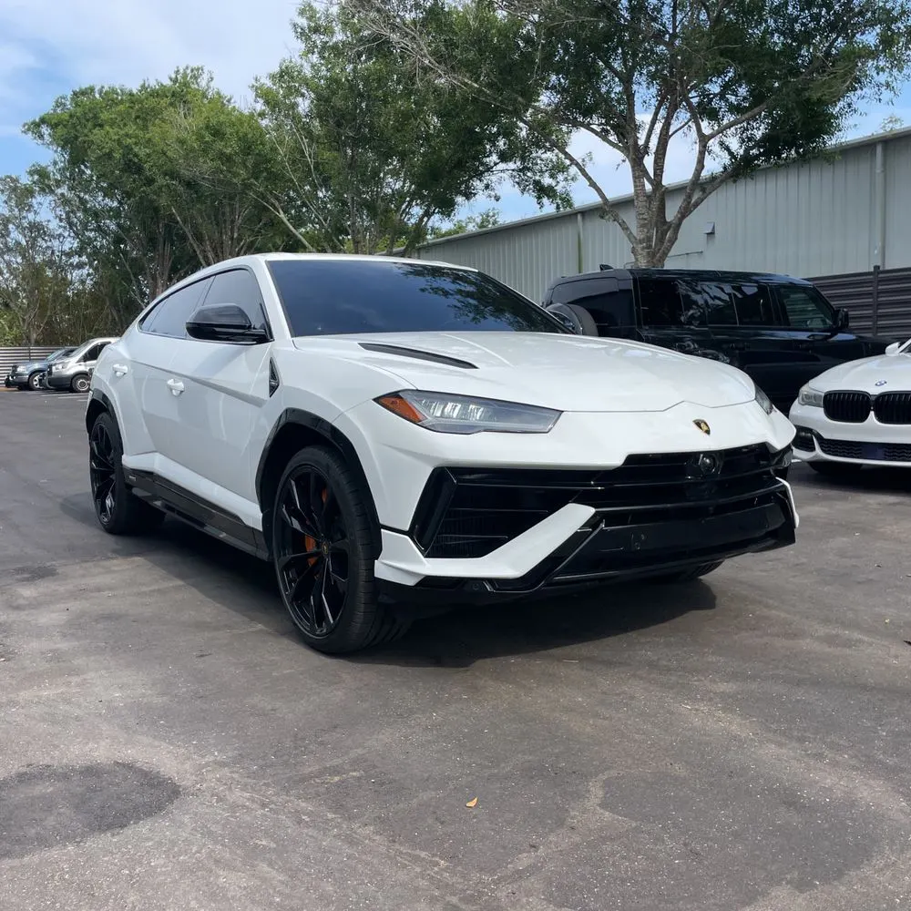 2023 Lamborghini Urus S