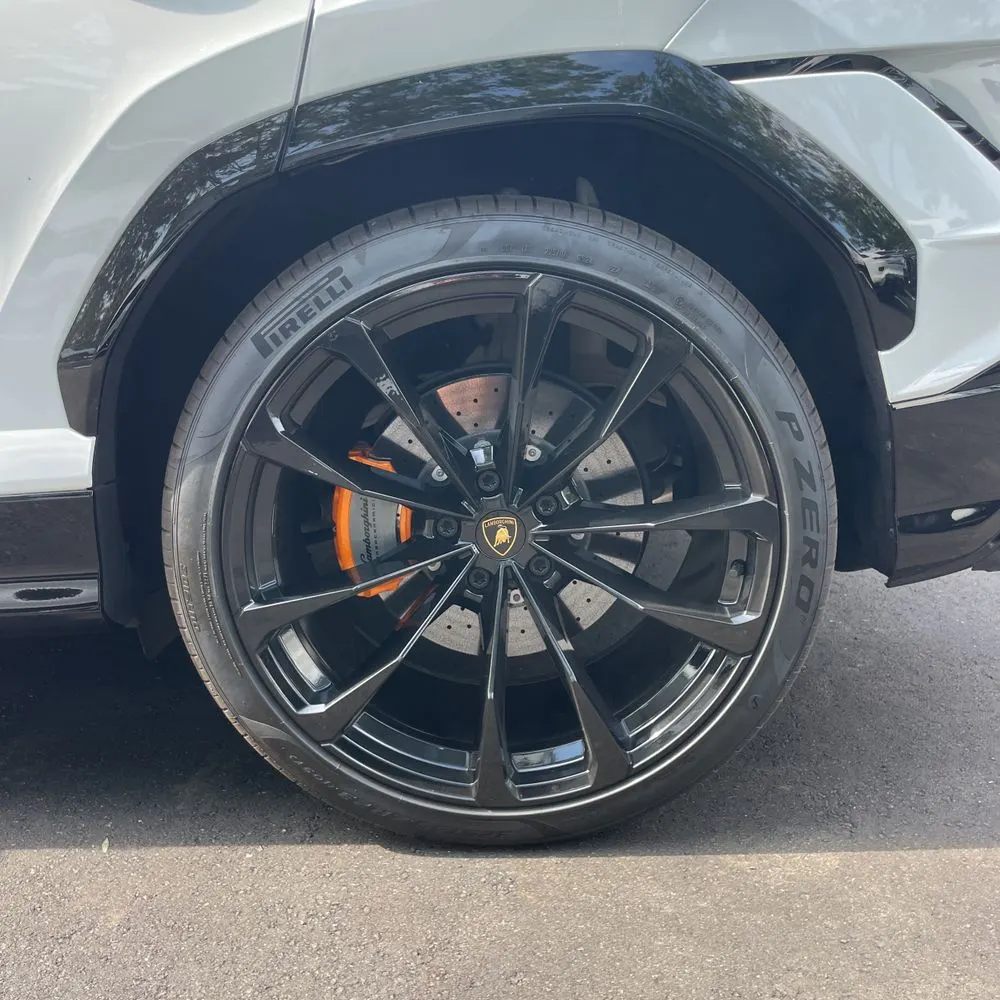 2023 Lamborghini Urus S